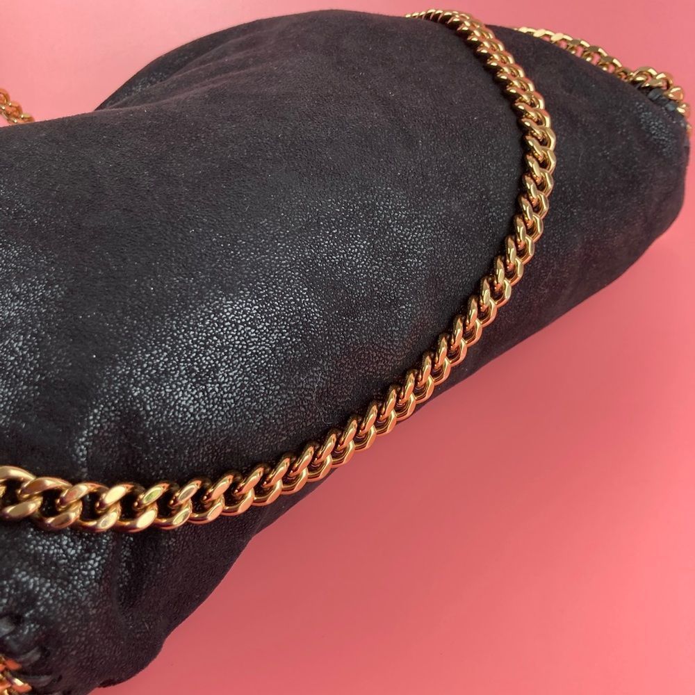 đ«SOLDđ«STELLAâMCCARTNEY
The Falabella vegetarian brushed-leather shoulder bag - Picture 7 of 11